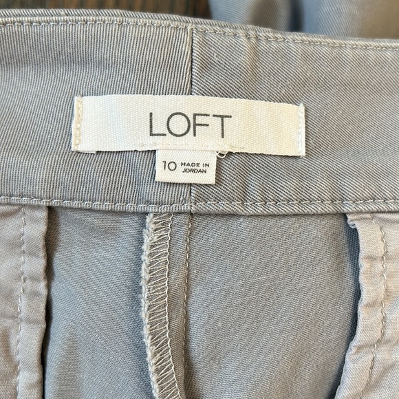 Loft Grey Shorts. Size 10. - Picture 3 of 3
